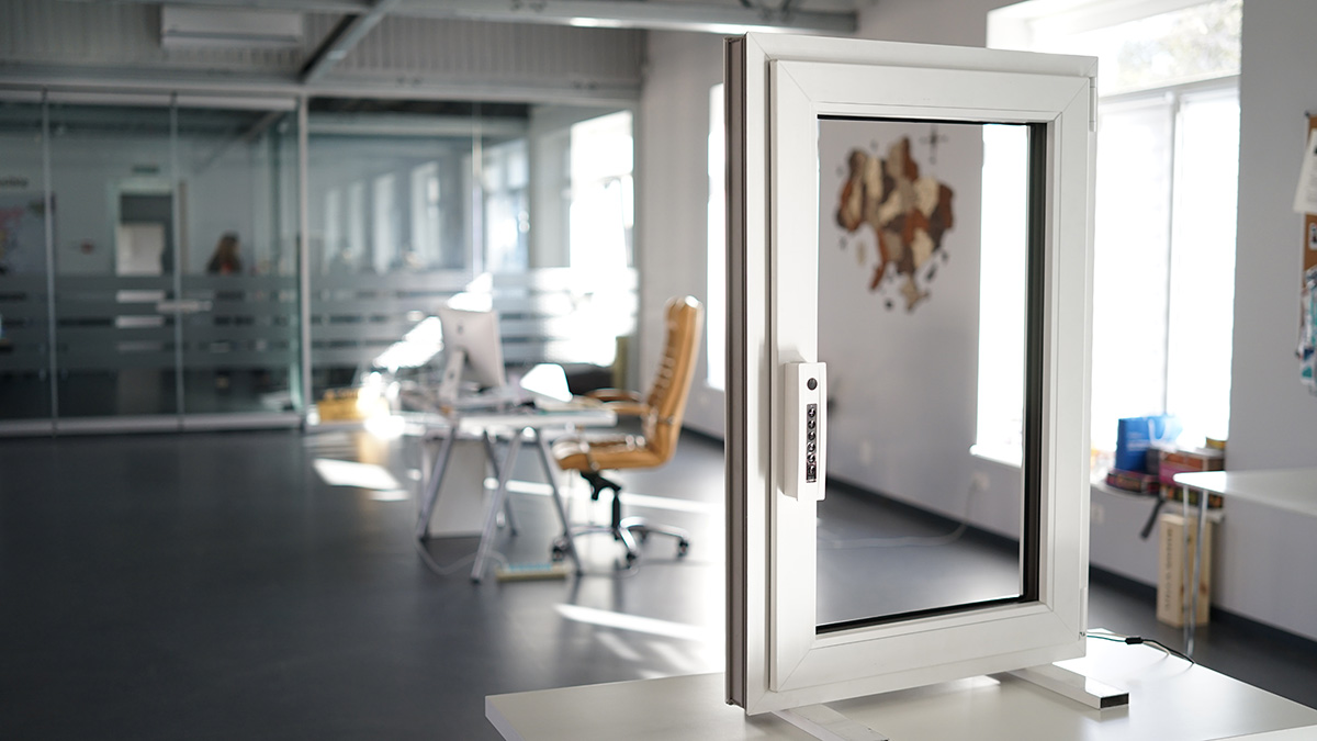 Автоматичне відкривання вікон Автоматичне управління вікнами купити