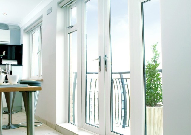 дизайн французьких пластикових вікон