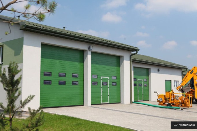 Секційні промислові ворота MakoPro Alu 2.0