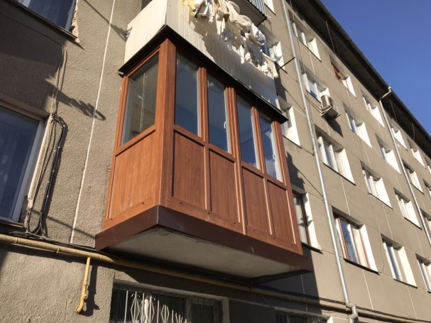 Металопластиковий балкон