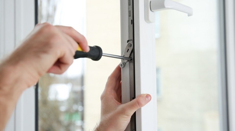 Регулювання вікон та дверей Вікна КОРСА