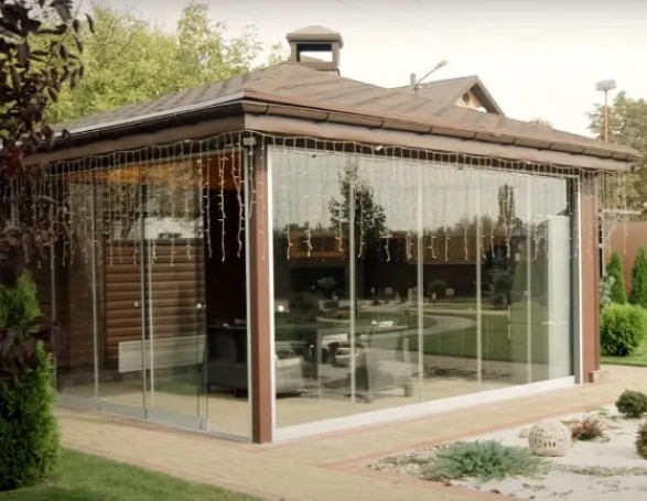 Скляні розсувні двері