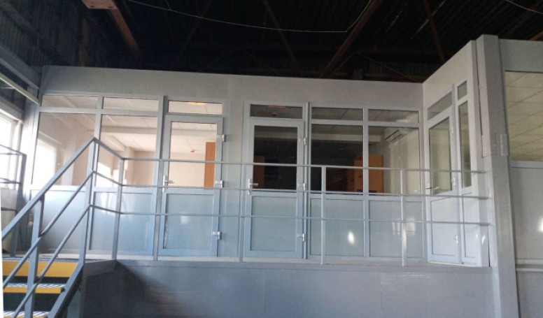 Пластикові перегородки